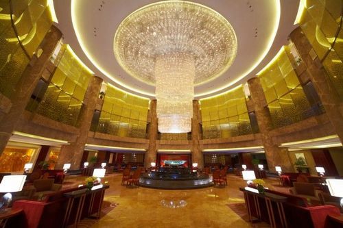 Zhonghao Hotel Qinghai Golmud Exterior photo